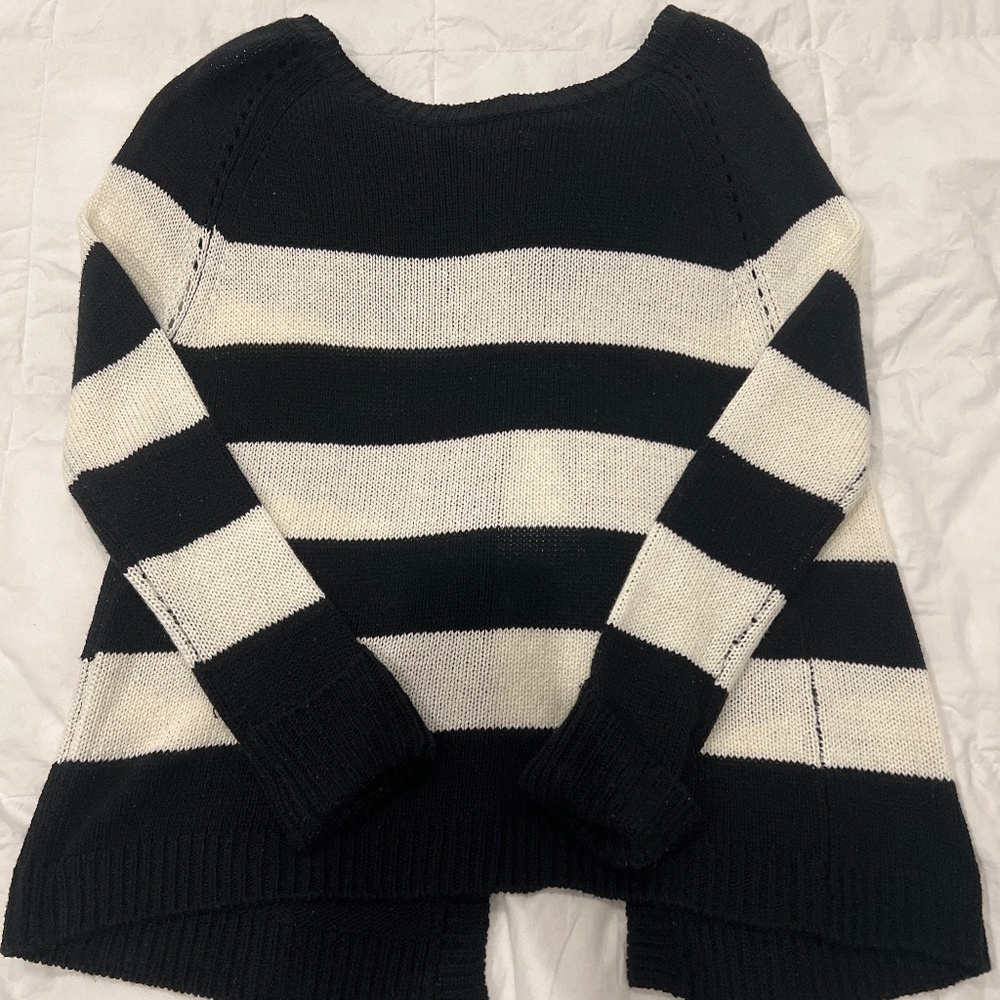 BB Dakota Black and White Sweater